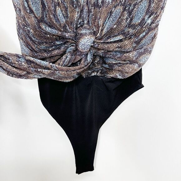 J.O.A Revolve Tie Front Cami Animal Print Sequined Bodysuit Size Extra Small - Picture 5 of 10